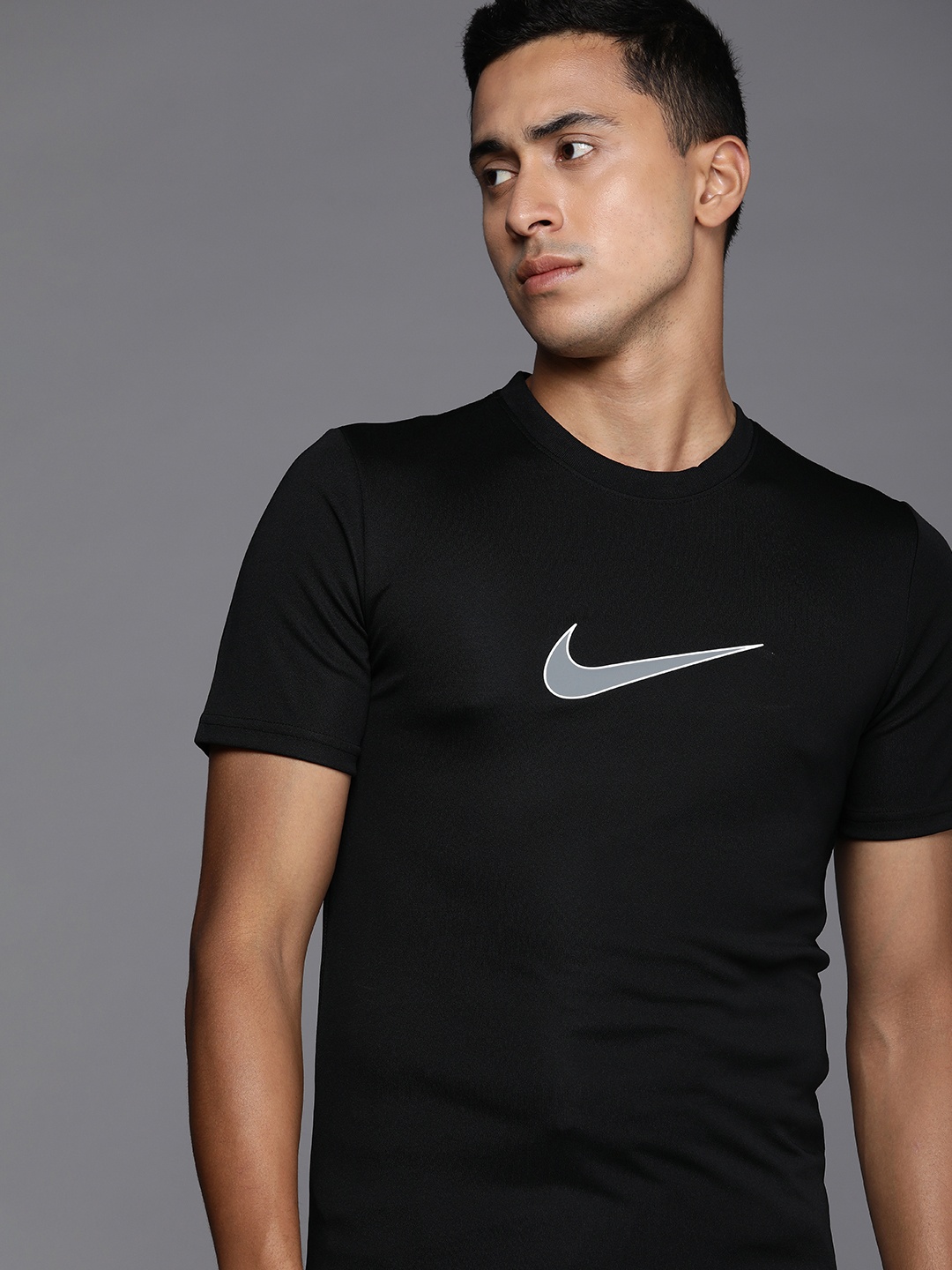 

Nike Brand Logo Printed Dri-FIT ACD21 SS GX Slim Fit Football T-shirt, Black