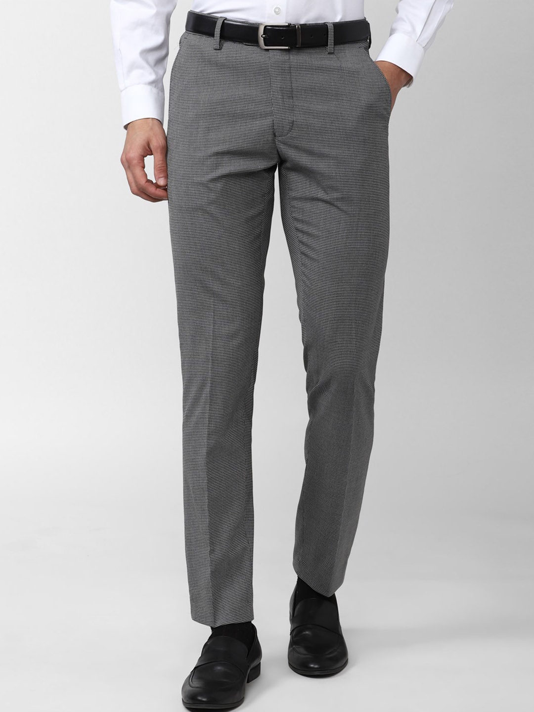 

Peter England Men Printed Slim Fit Trousers, Black