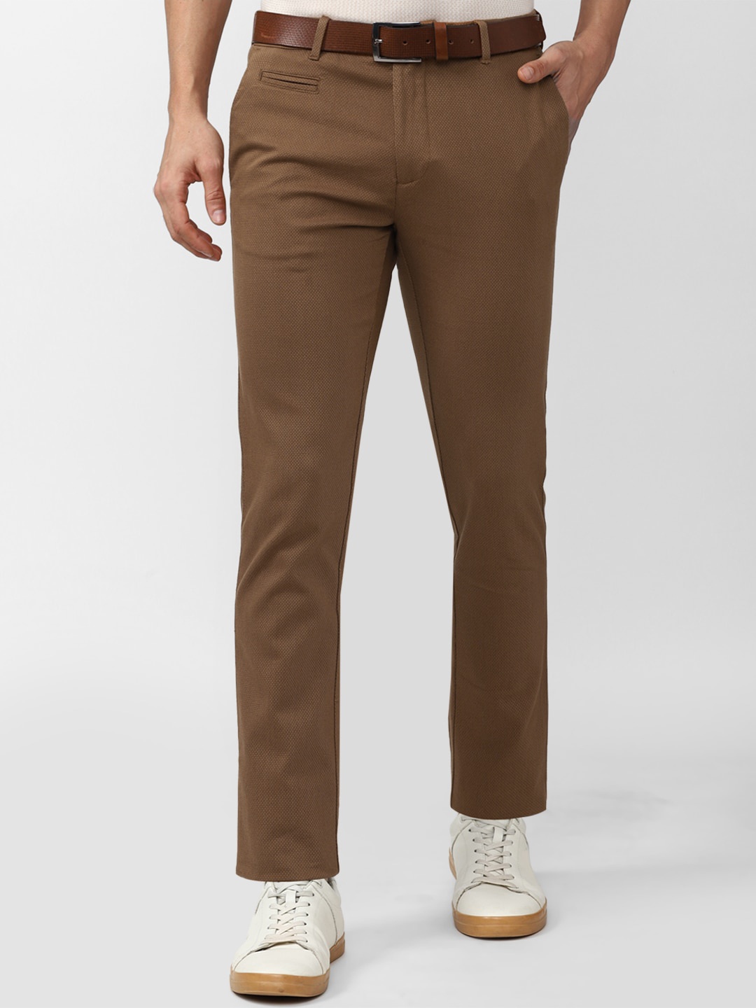 

V Dot Men Slim Fit Trousers, Brown