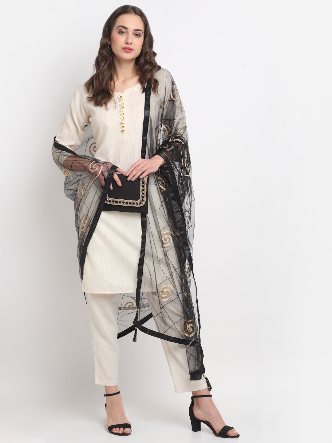 

GLAM STORY Embroidered Netted Dupatta, Black