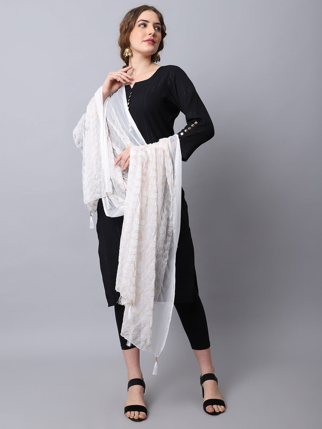 

GLAM STORY Leheriya Embroidered Dupatta, White