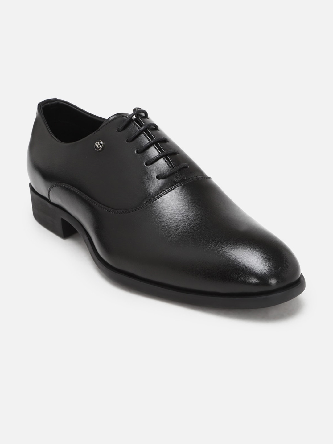 

Peter England Men Leather Formal Oxfords, Black