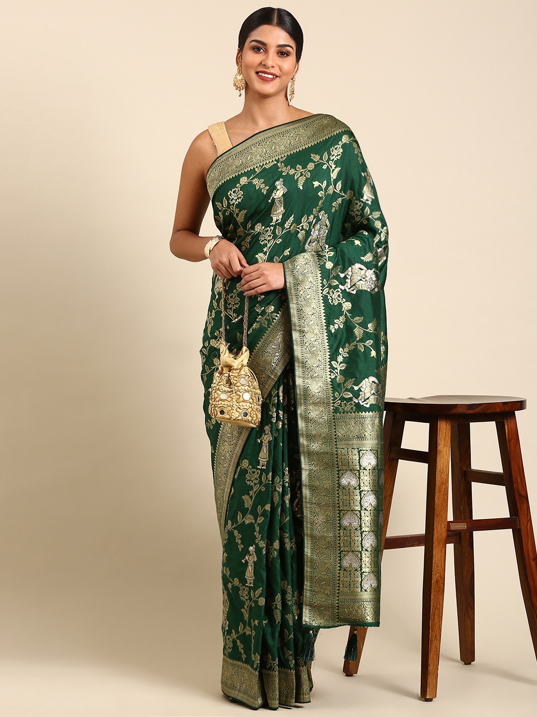

APPLIX STYLE Floral Zari Pure Silk Banarasi Saree, Green