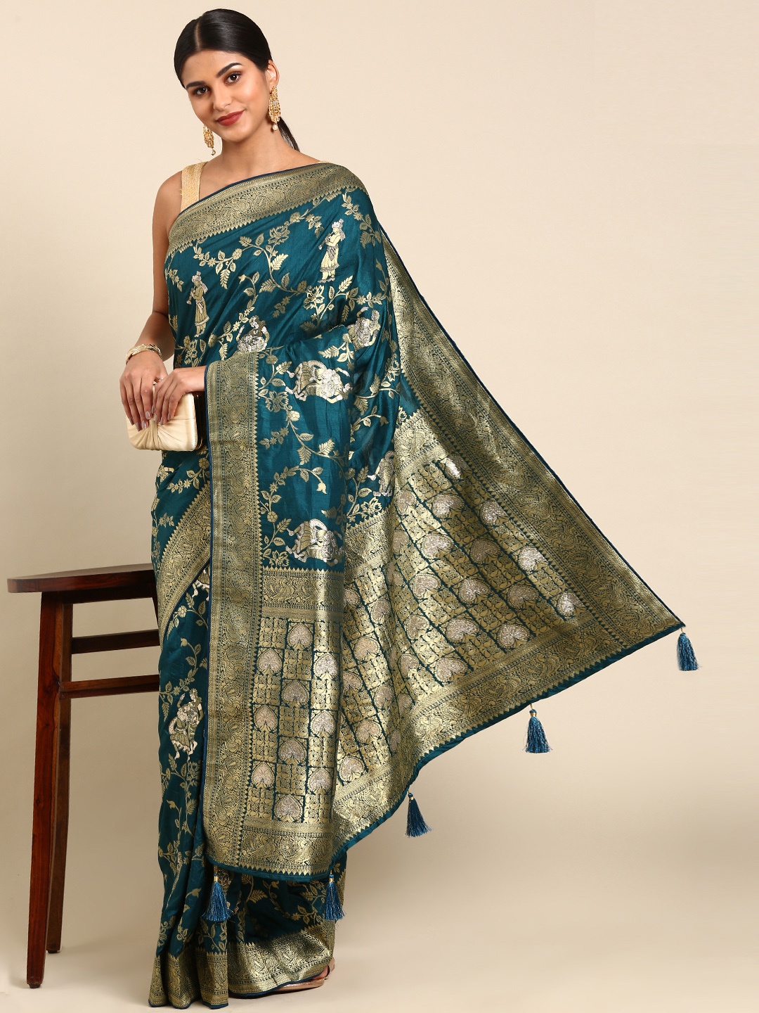 

APPLIX STYLE Floral Zari Pure Silk Banarasi Saree, Teal