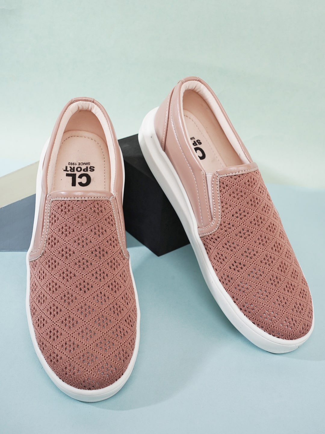 

Carlton London sports Women Woven Design Slip-On Sneakers, Peach