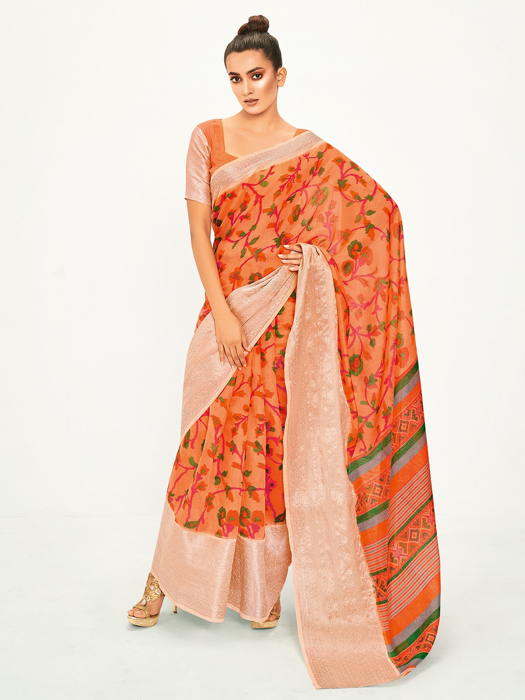 

Saree mall Floral Zari Chanderi Saree, Peach