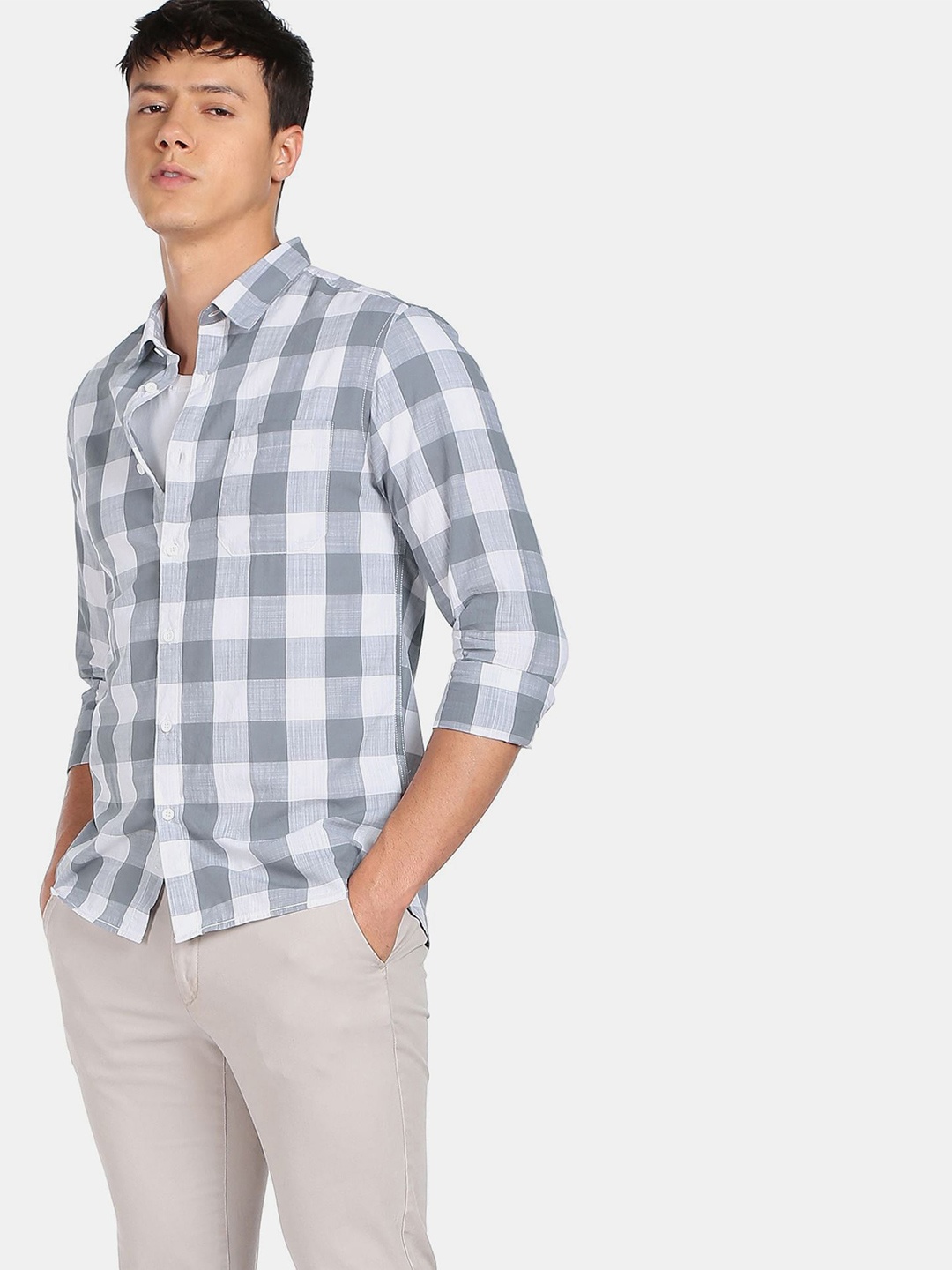 

Flying Machine Slub Buffalo Check Spread Collar Casual Shirt, Grey