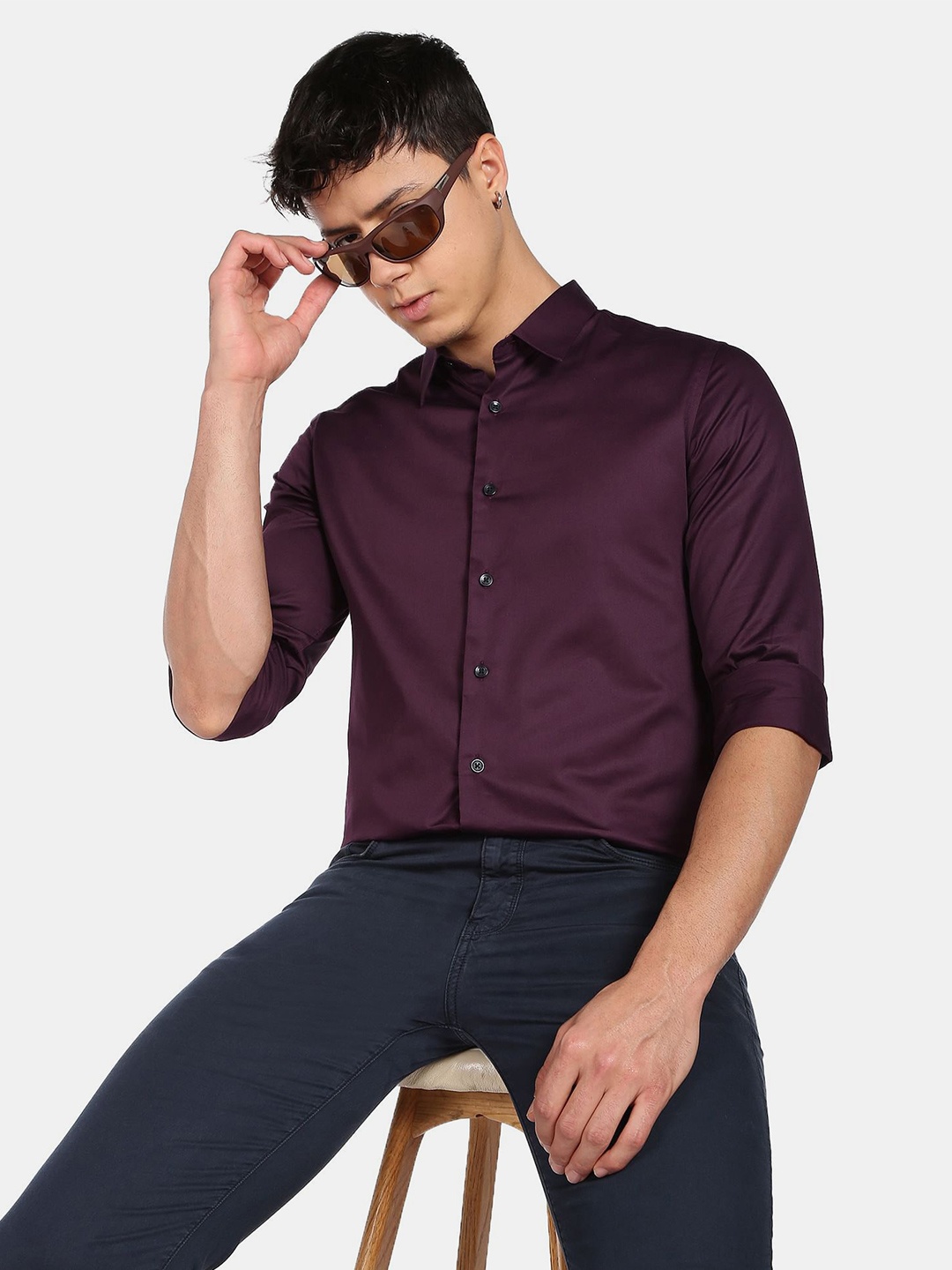 

Flying Machine Sateen Slim Fit Casual Shirt, Purple