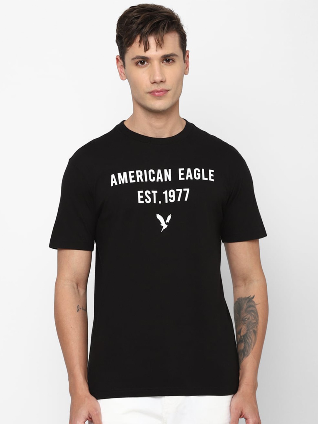 

AMERICAN EAGLE OUTFITTERS Men Typography Printed Pure Cotton T-shirt, Black