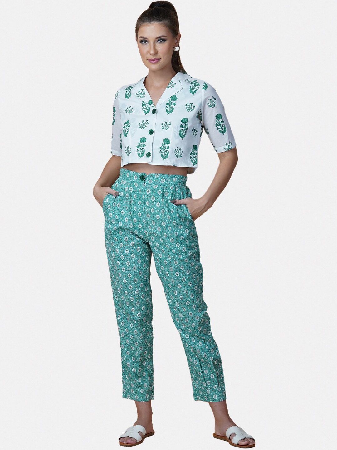 

Twilldor Women Block Printed Pure Cotton Co-Ord Set, Green