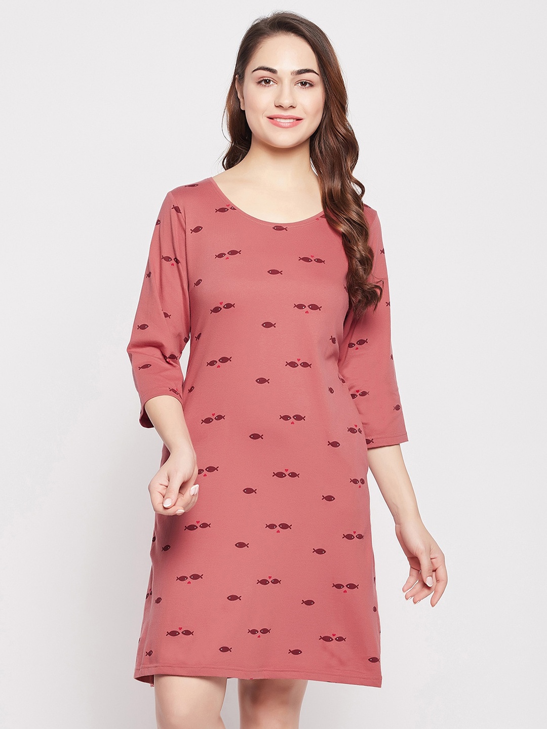 

Clovia Women Cotton Fish Print Short Night Dress, Maroon