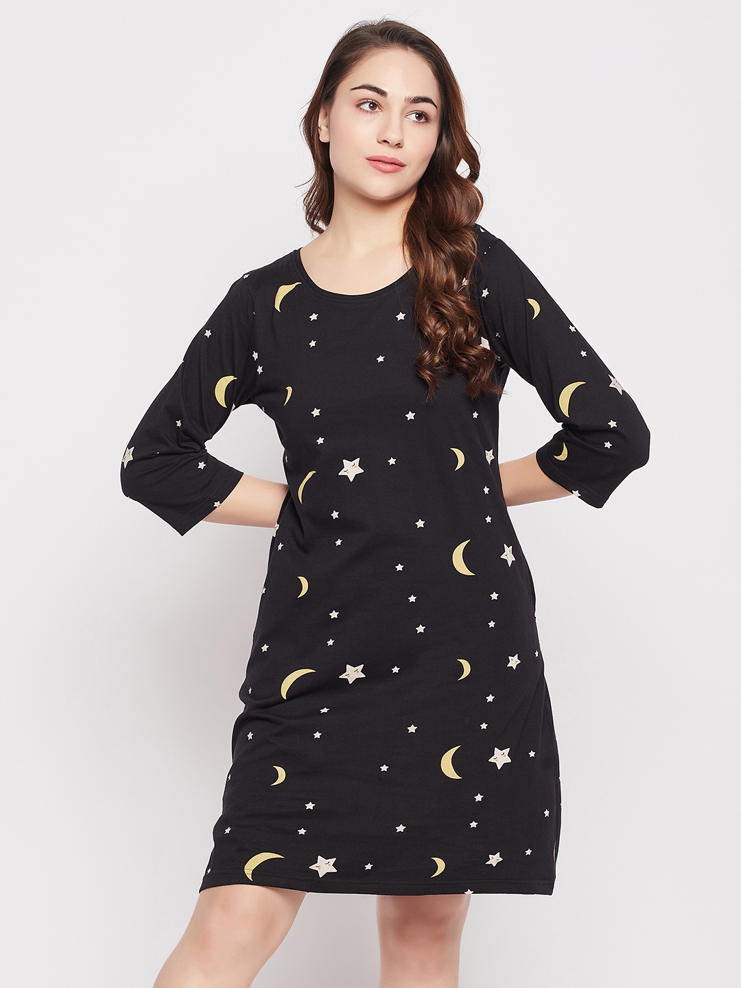 

Clovia Fish Print Short Night Dress, Black