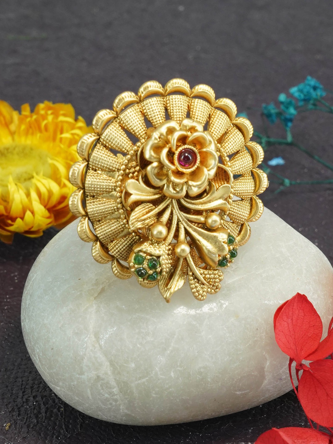 

GRIIHAM Gold-Plated & Stone-Studded Floral Design Adjustable Finger Ring
