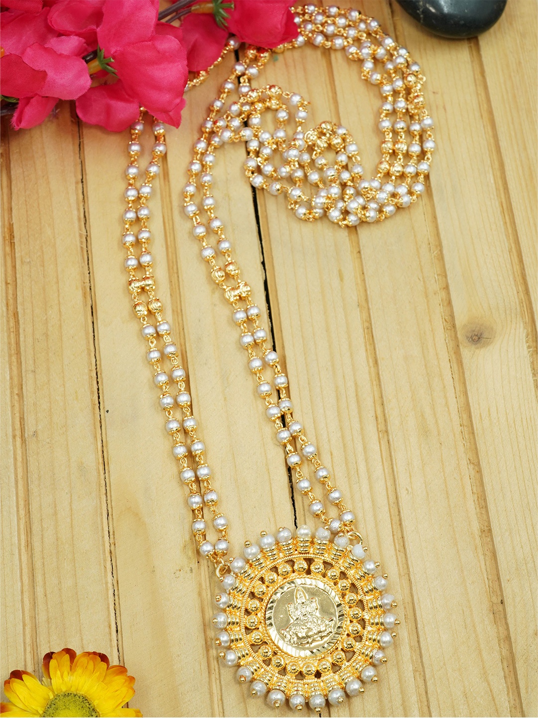 

GRIIHAM Women Gold-Plated Necklace, White