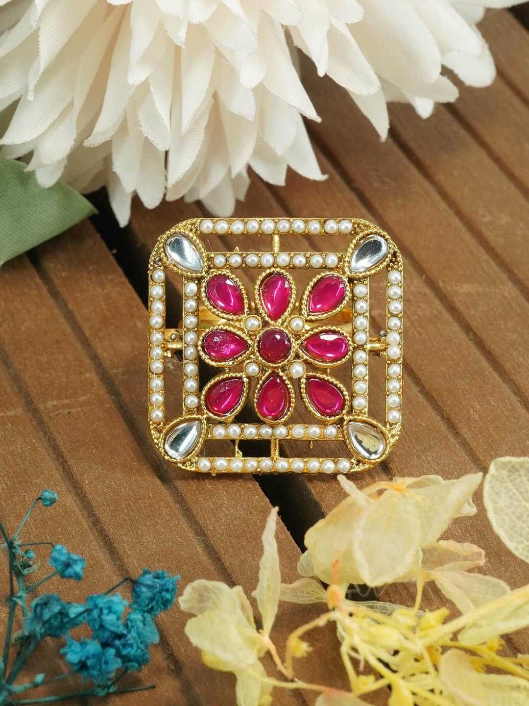 

GRIIHAM Gold-Plated Stones-Studded Antique Finger Ring