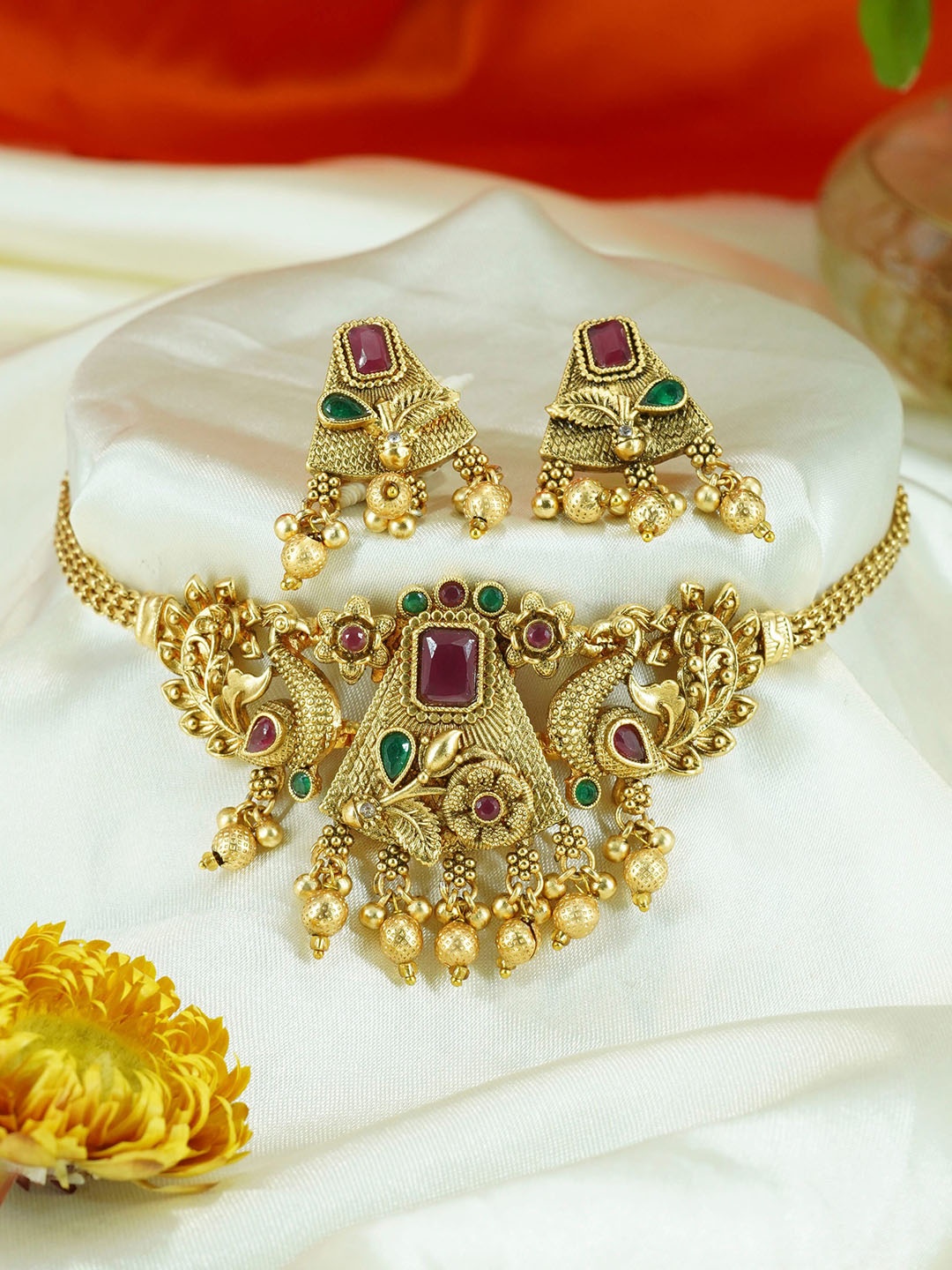 

GRIIHAM Gold-Plated Stone-Studded Jewellery Set