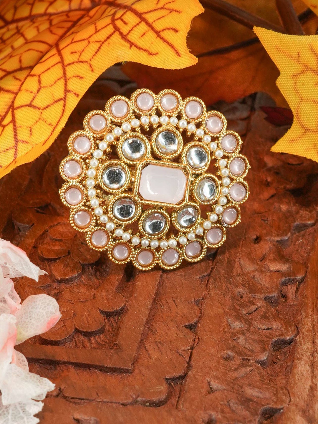 

GRIIHAM Gold-Plated AD-Studded Adjustable Finger Ring, White