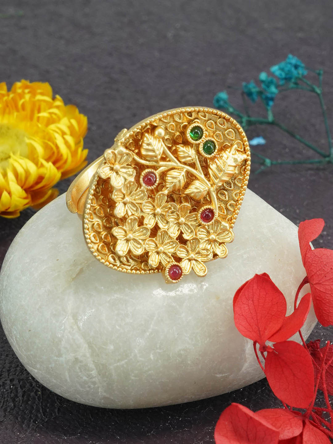 

GRIIHAM Antique Gold-Plated Stone-Studded Adjustable Finger Ring