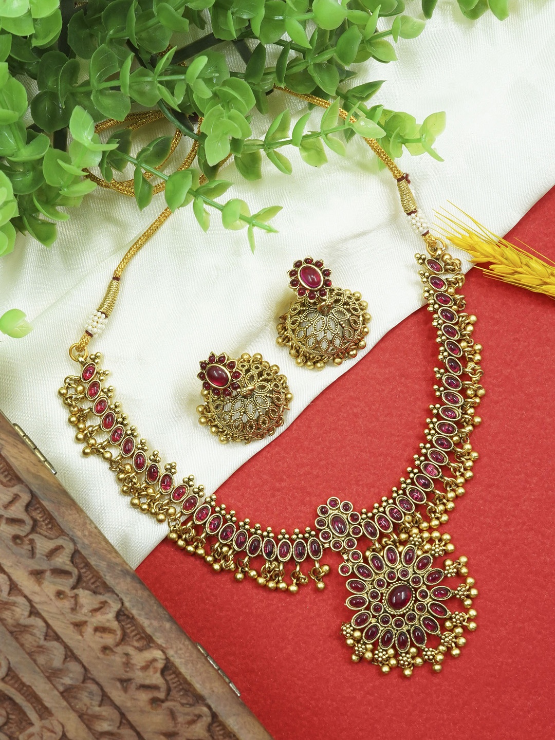 

GRIIHAM Gold-Plated CZ-Studded & Beaded Jewellery Set