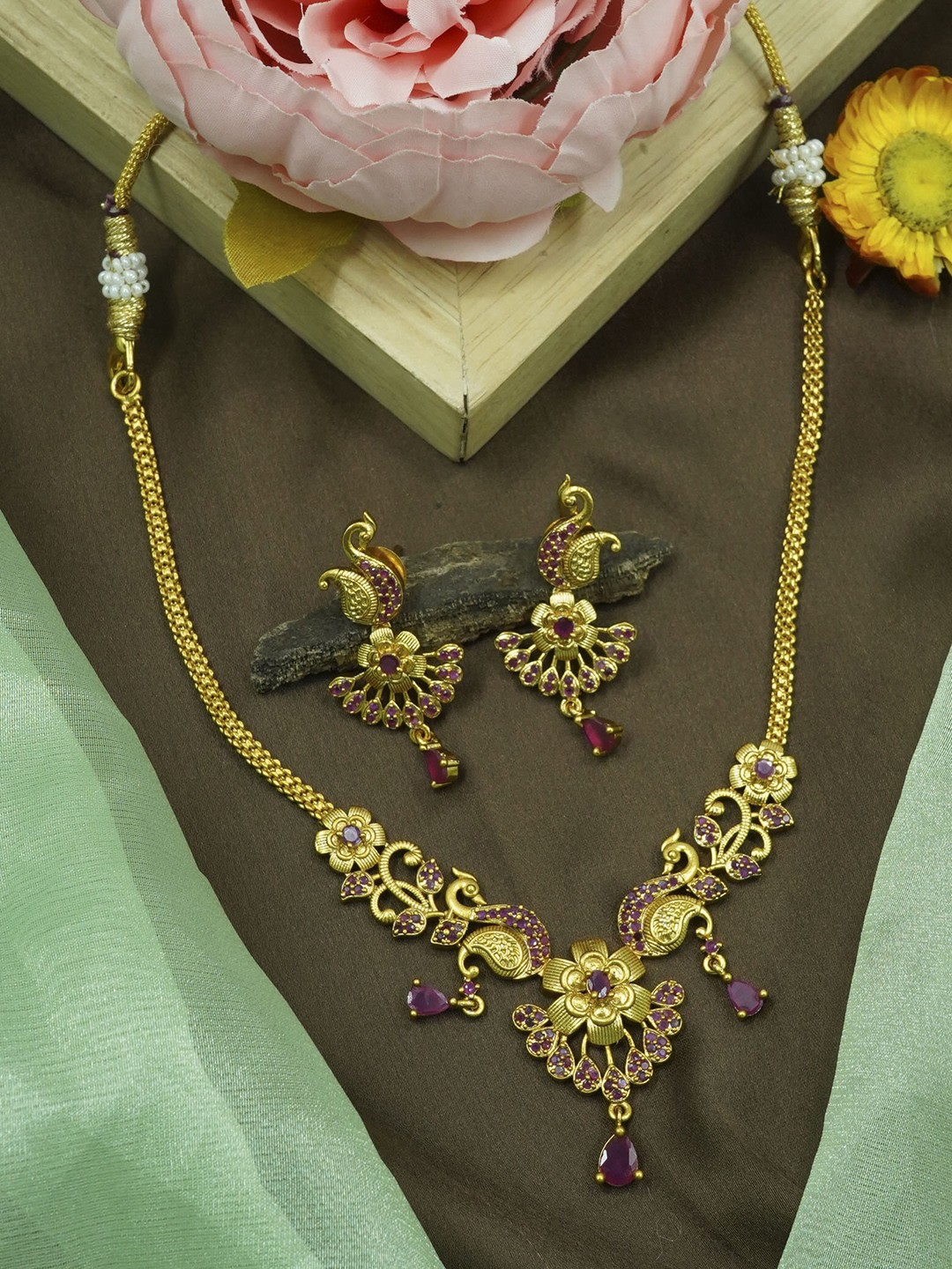 

GRIIHAM Sayara Gold-Plated AD Studded Jewellery Set, Pink