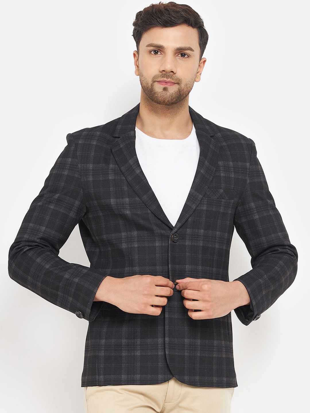 

Okane Men Checked Single-Breasted Blazer, Black