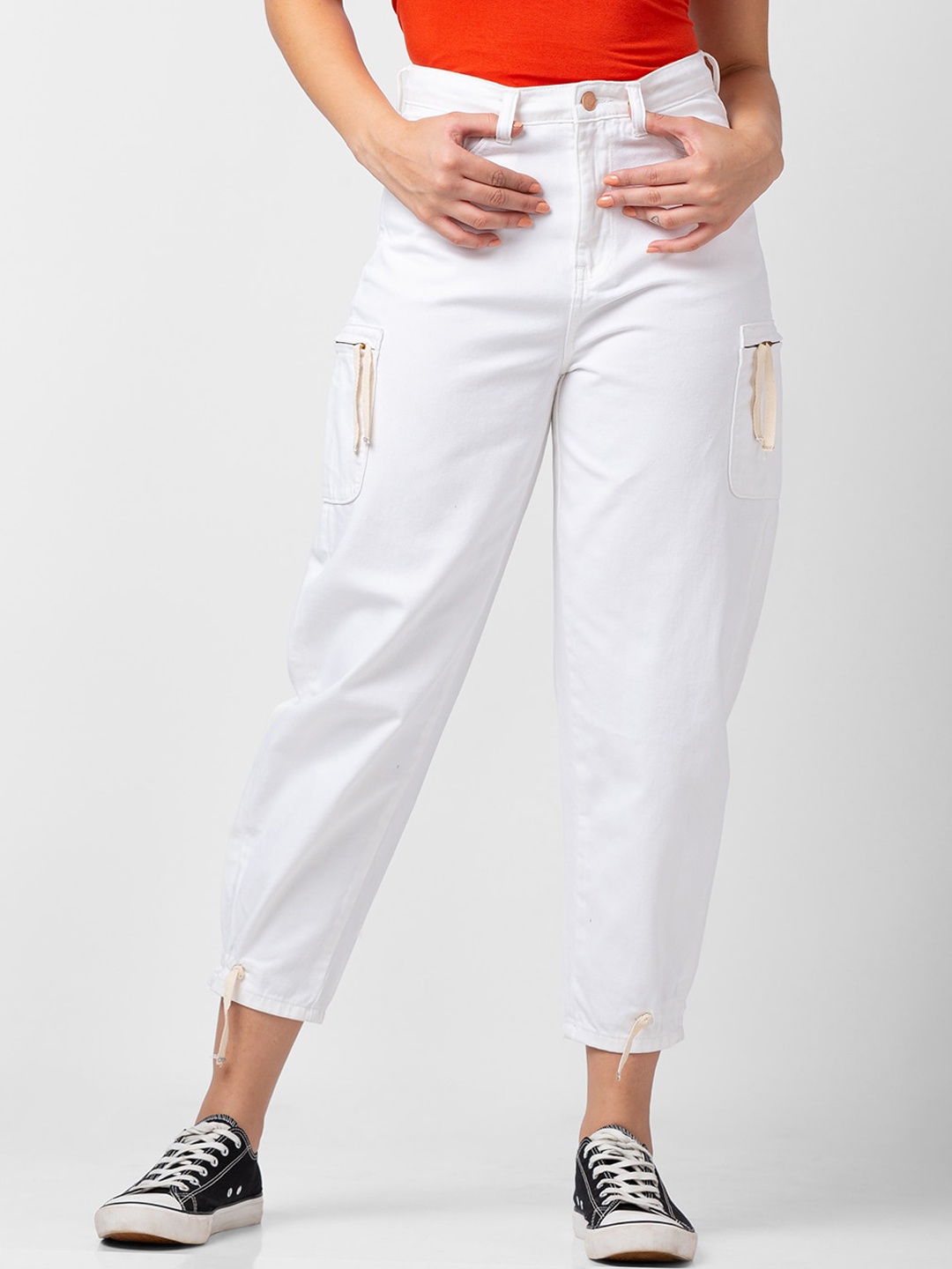 

SPYKAR Women Boyfriend Fit Mildly Distressed Jeans, White