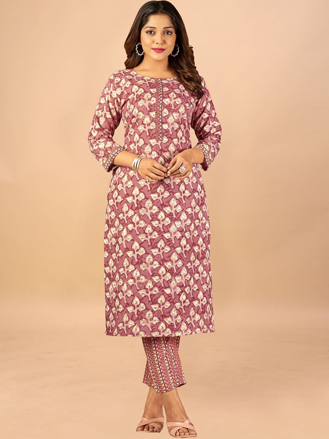 

KALINI Women Floral Printed Kurta with Trousers, Pink