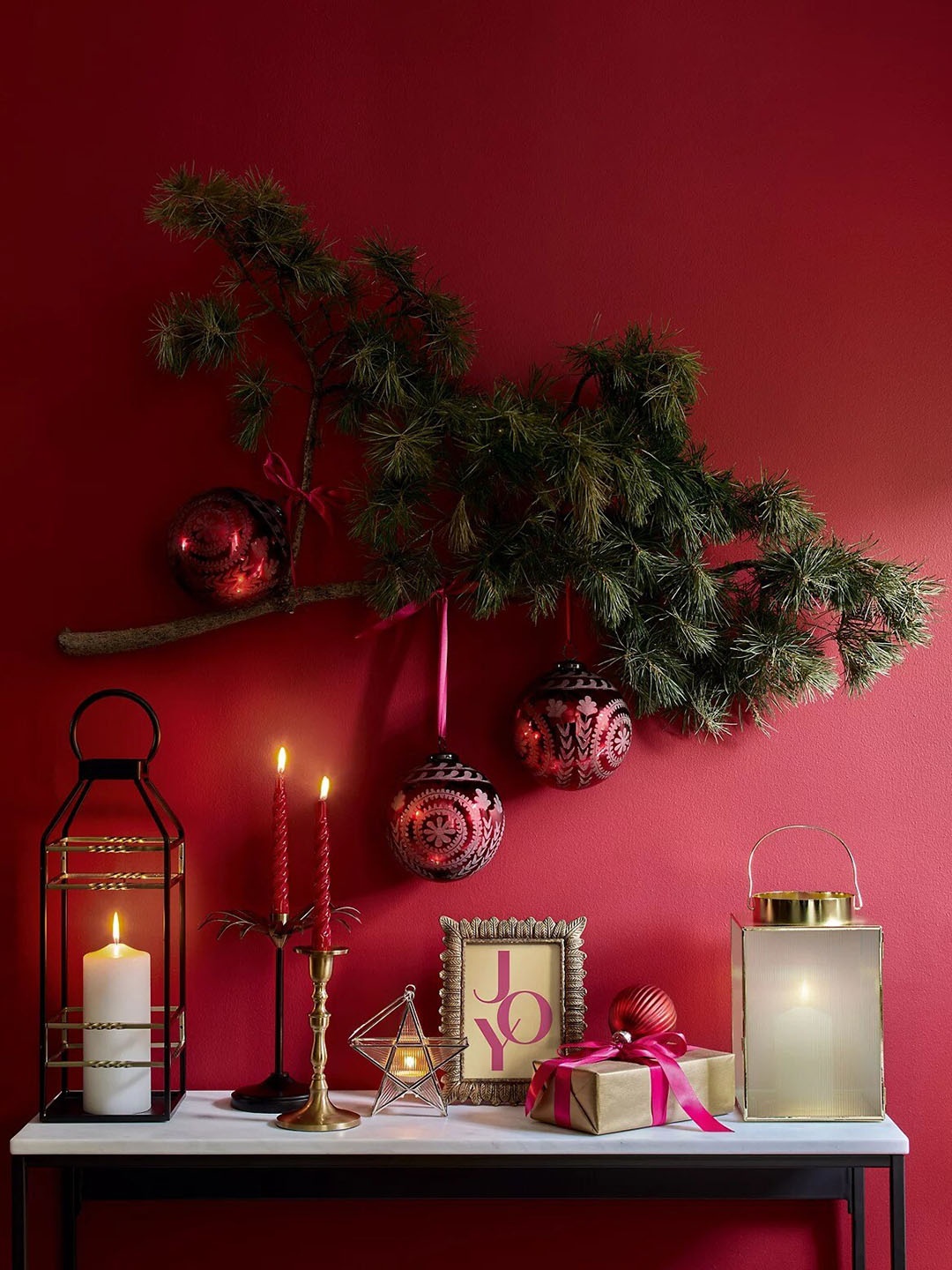 

Marks & Spencer Gold-Toned Candle Holder