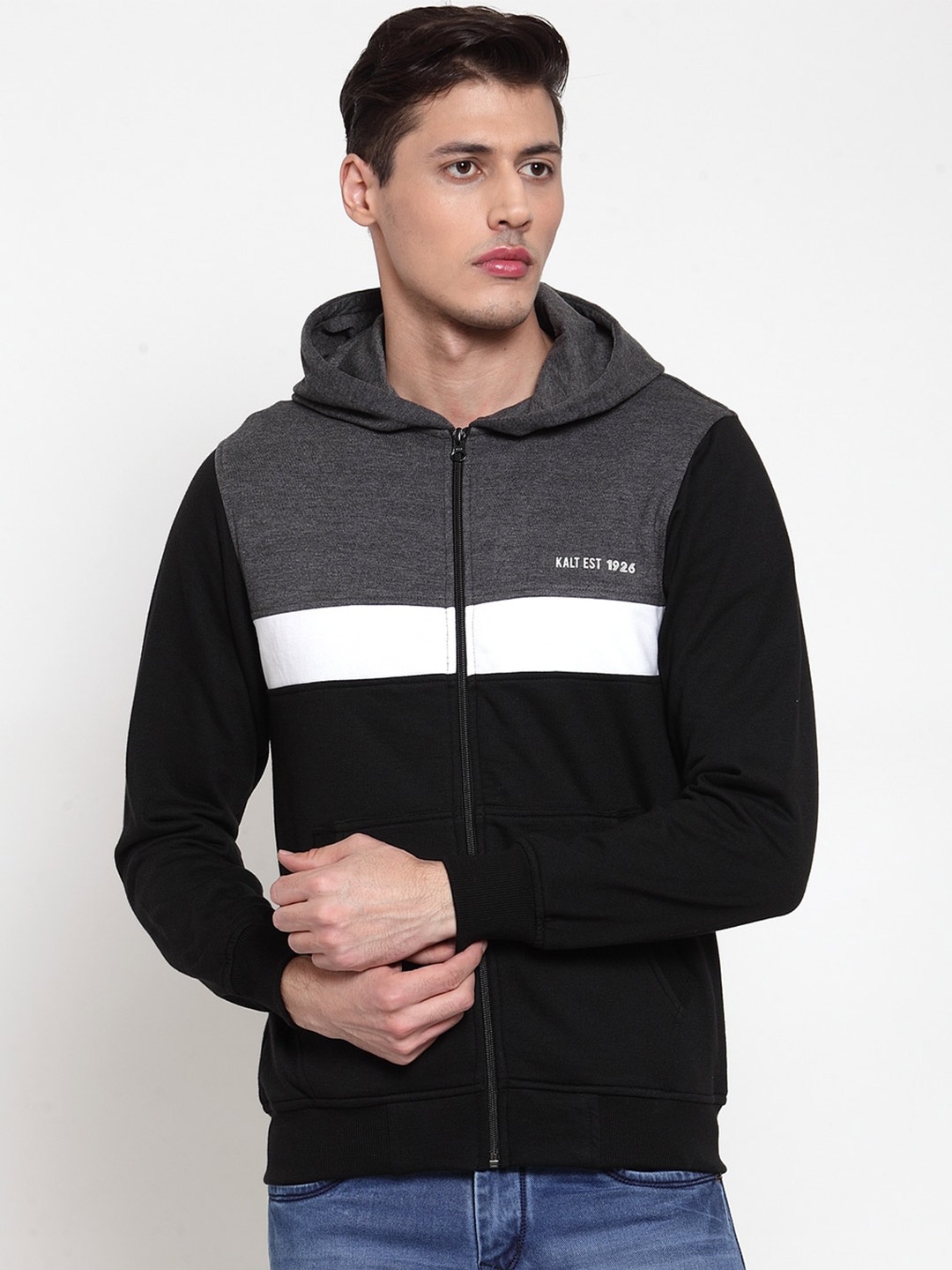 

Kalt Men Colourblocked Hooded Fleece Sweatshirt, Black