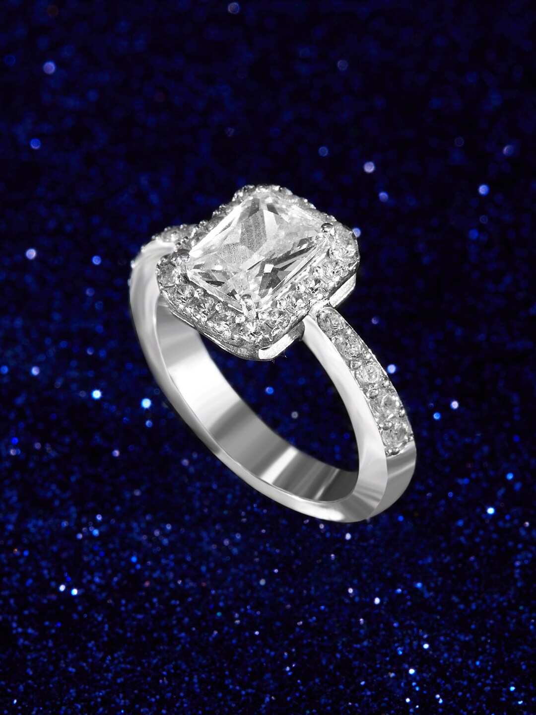 

Rubans Silver 92.5 Sterling Silver Rhodium-Plated Stone-Studded Finger Ring, White