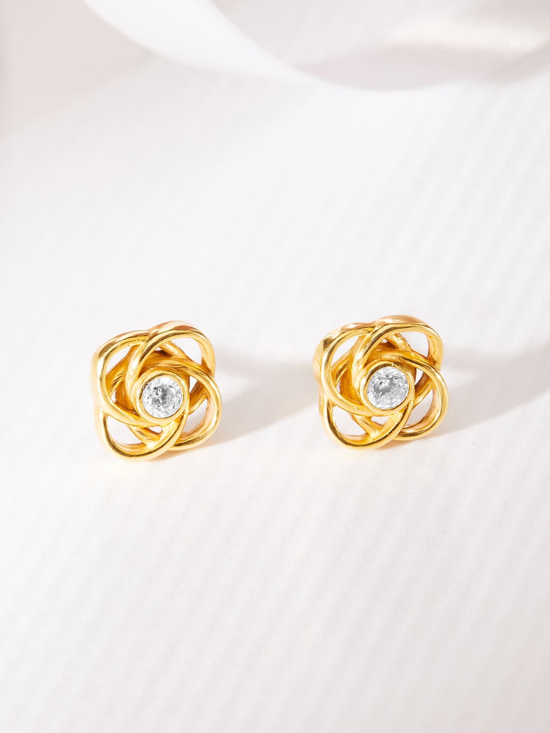 

Rubans Silver Gold-Plated Floral Studs Earrings, White