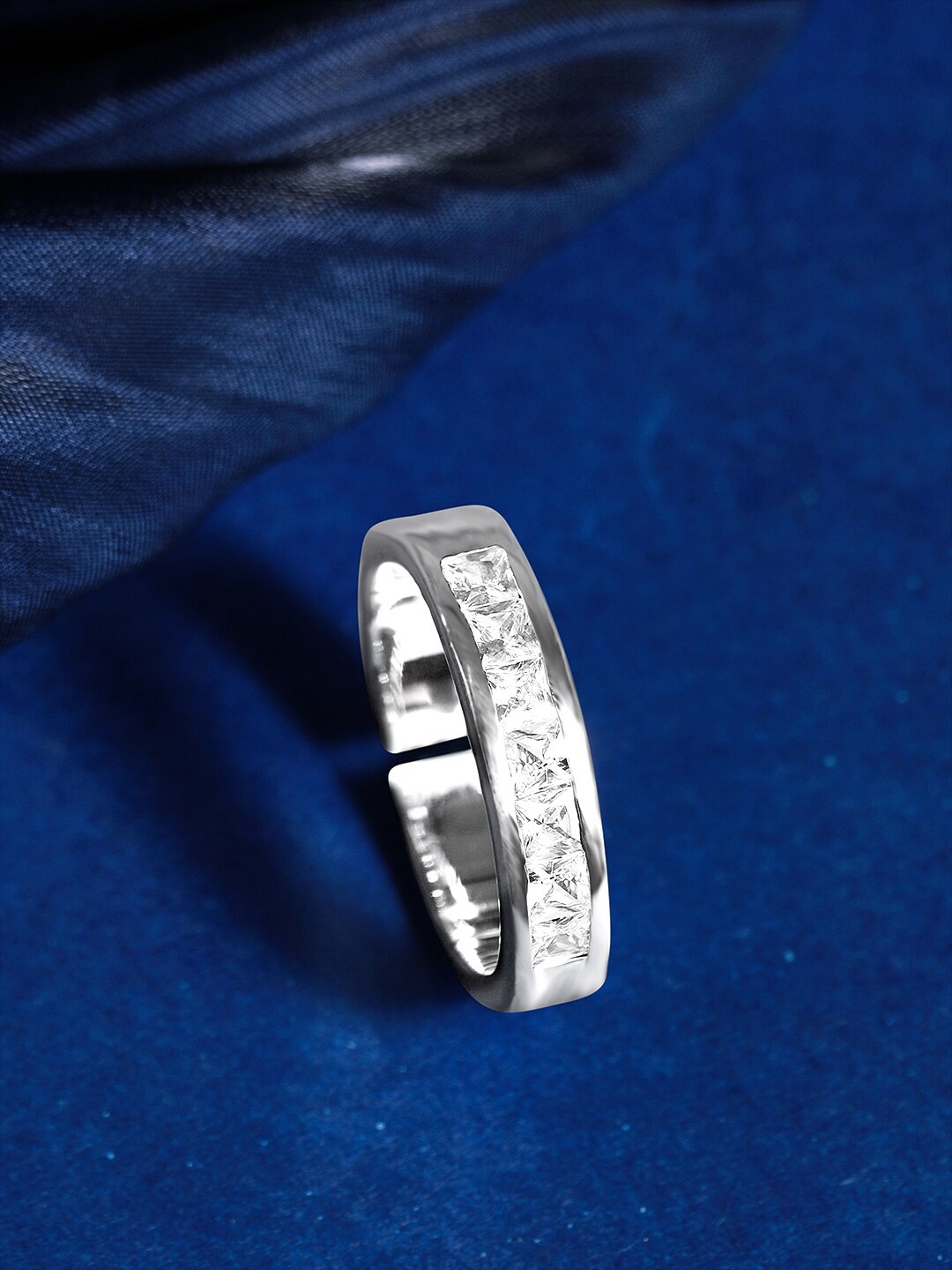 

Rubans Silver Sterling Silver Rhodium-Plated CZ Studded Adjustable Finger Ring