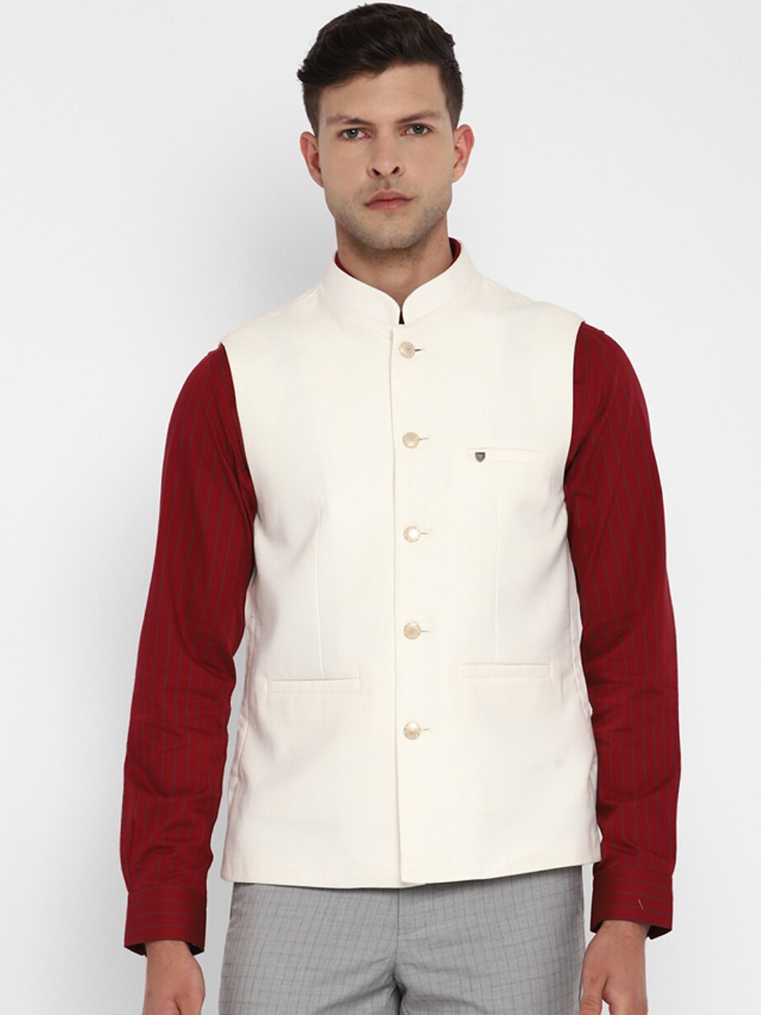 

Turtle Men Mandarin Collar Self Design Cotton Nehru Jackets, Cream