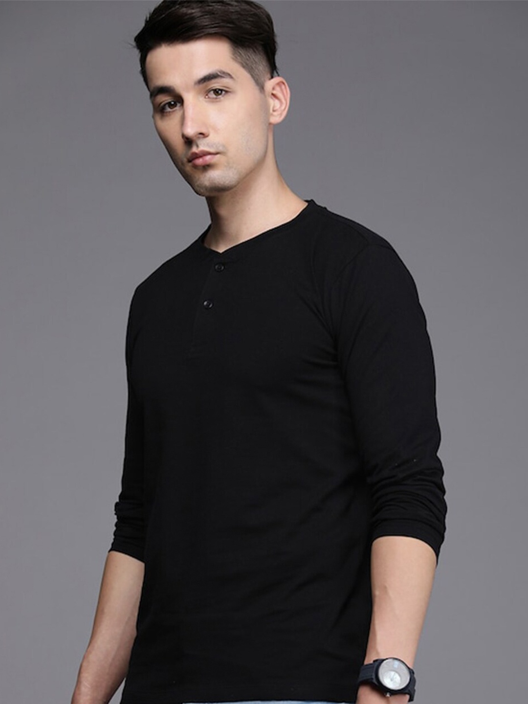 

VEIRDO Men Henley Neck Cotton T-shirt, Black