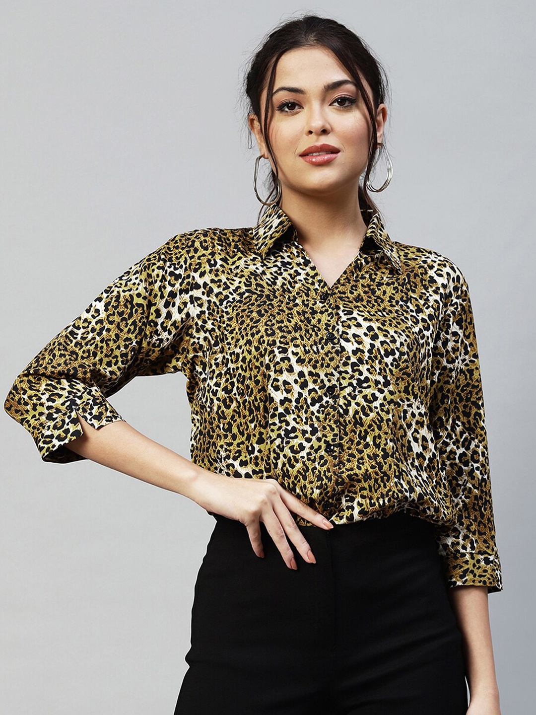 

Selvia Women Animal Printed Casual Shirt, Black