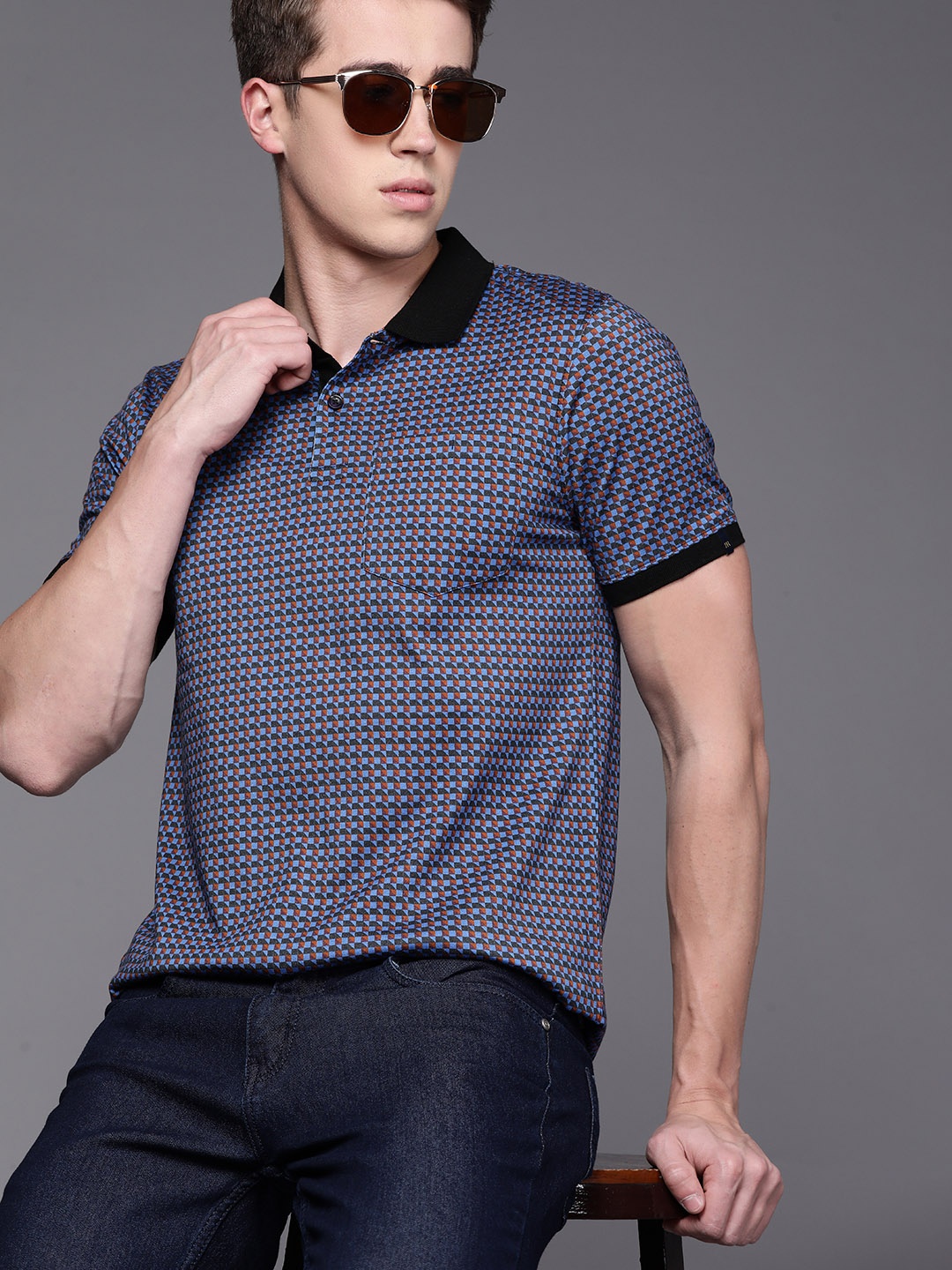 

Raymond Geometric Print Polo Collar Pure Cotton T-shirt, Navy blue