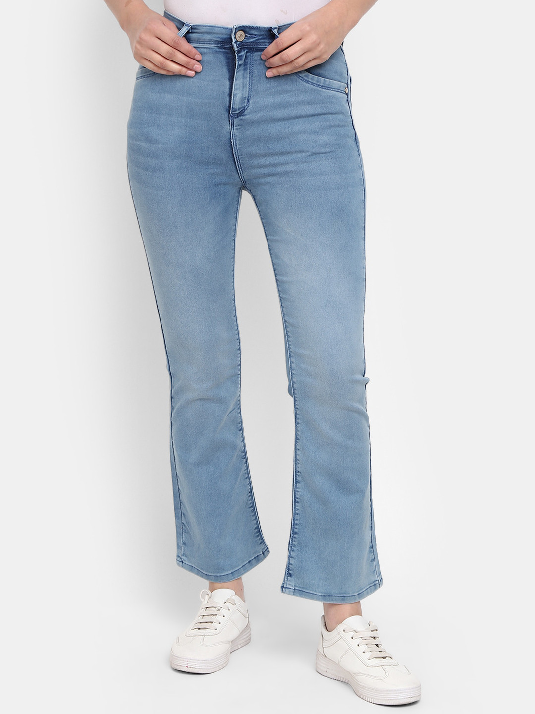 

V-Mart Women Cotton Classic Light Fade Jeans, Blue