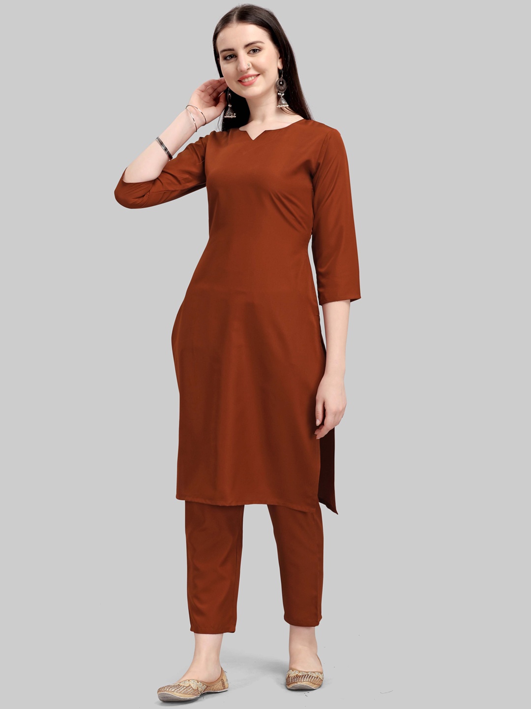 

Kinjo Women Notch Neck Kurta with Trousers, Rust