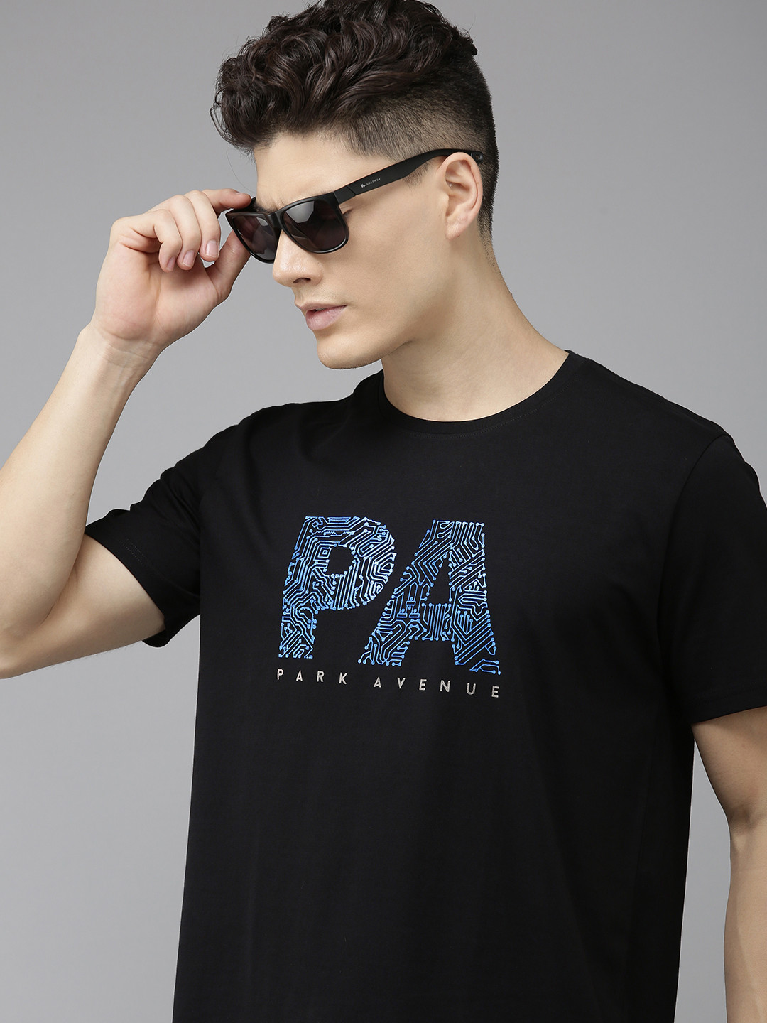 

Park Avenue Men Typography Printed Polo Collar Slim Fit T-shirt, Black