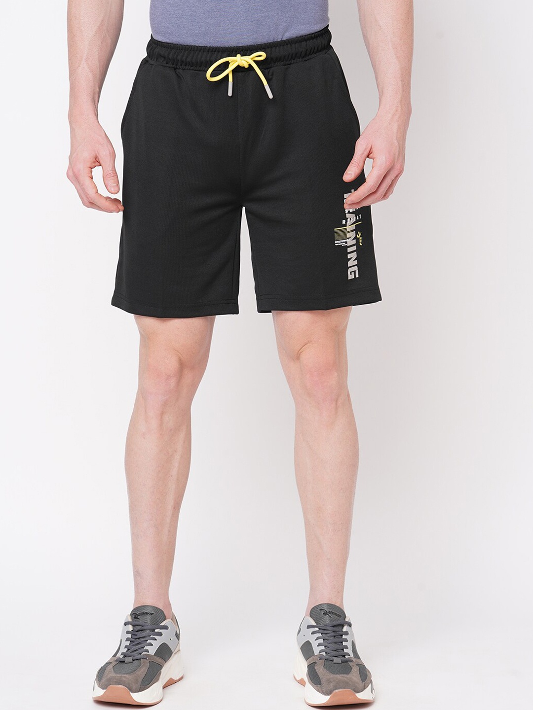 FiTZ Men Sports Shorts, Black