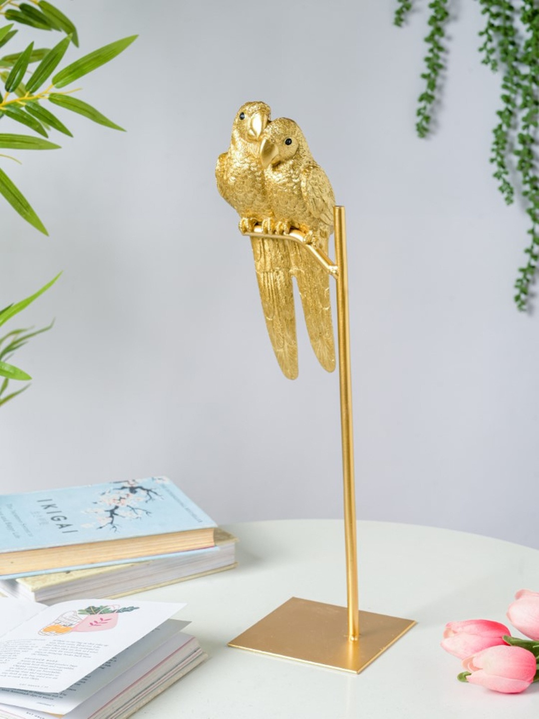 

Nestasia Birds Metal Birds Showpiece, Gold