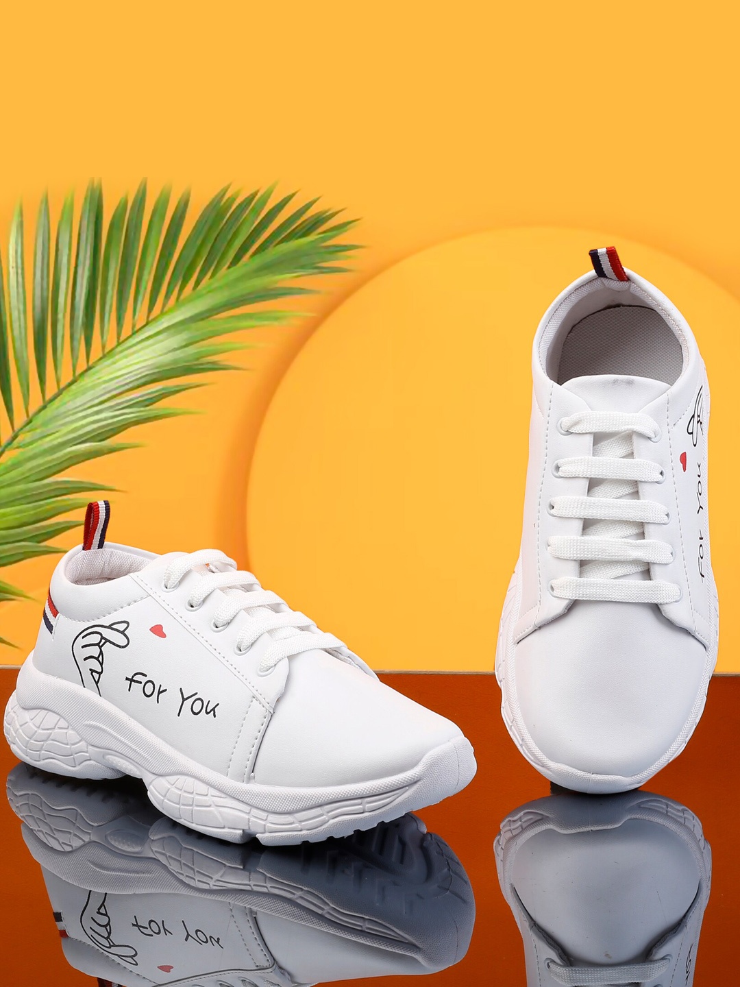 

KRAASA Women Printed Sneakers, White