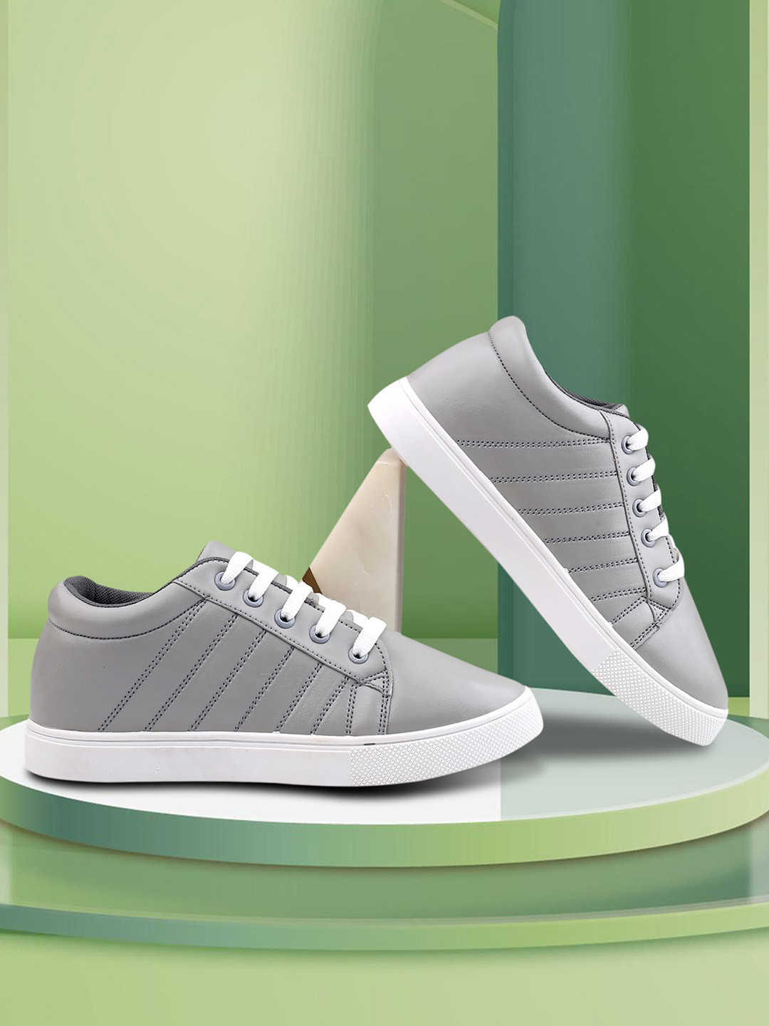 

KRAASA Women Comfort Insole Sneakers, Grey