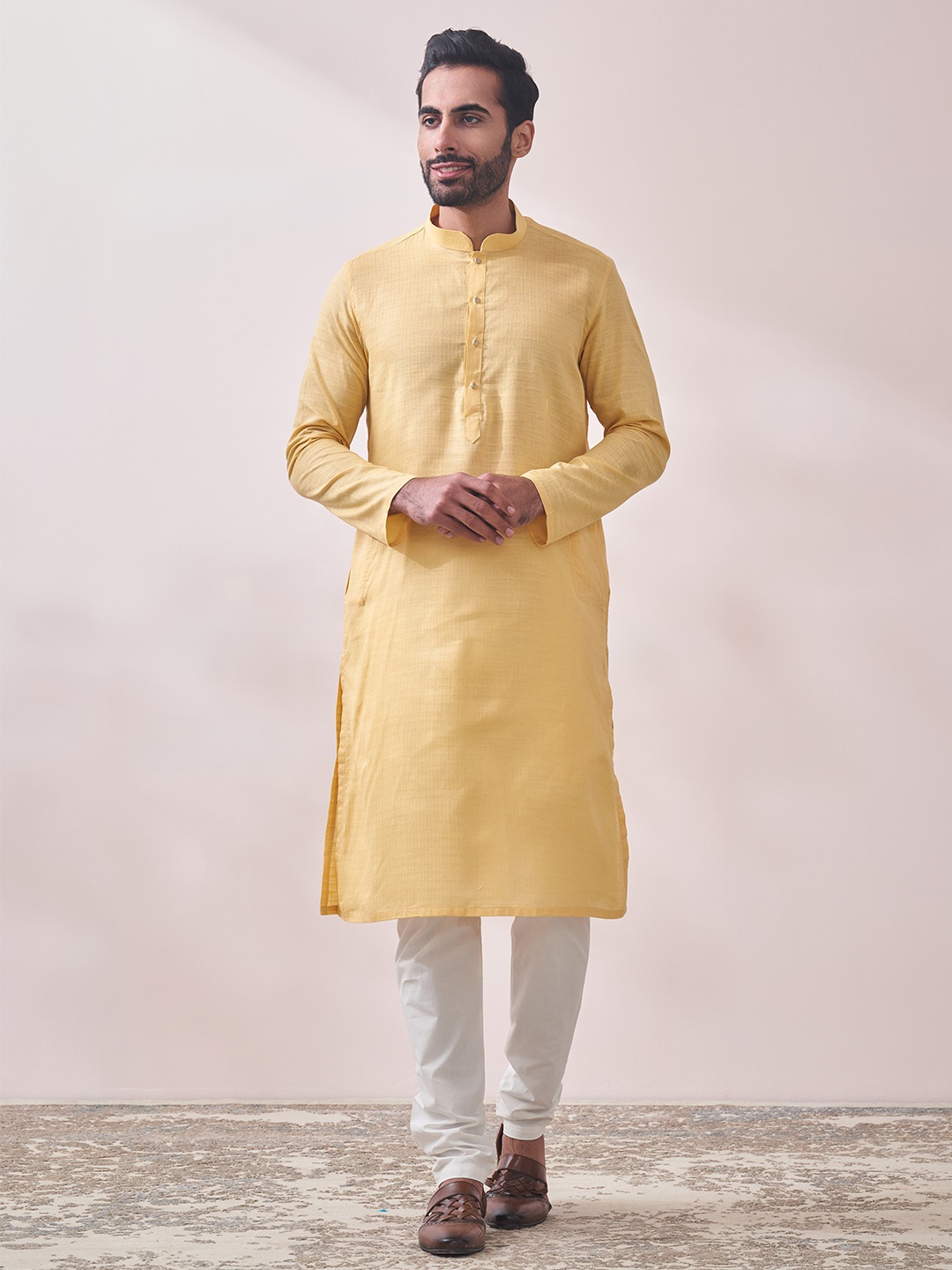 

Manyavar Men Mandarin Collar Pure Cotton Kurta with Pyjamas, Yellow