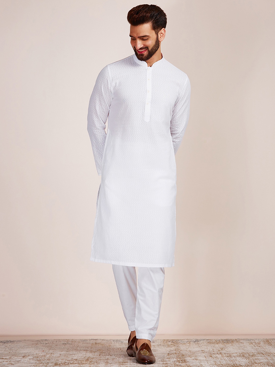 

Manyavar Men Printed Pure Cotton Kurta with Pyjamas, White