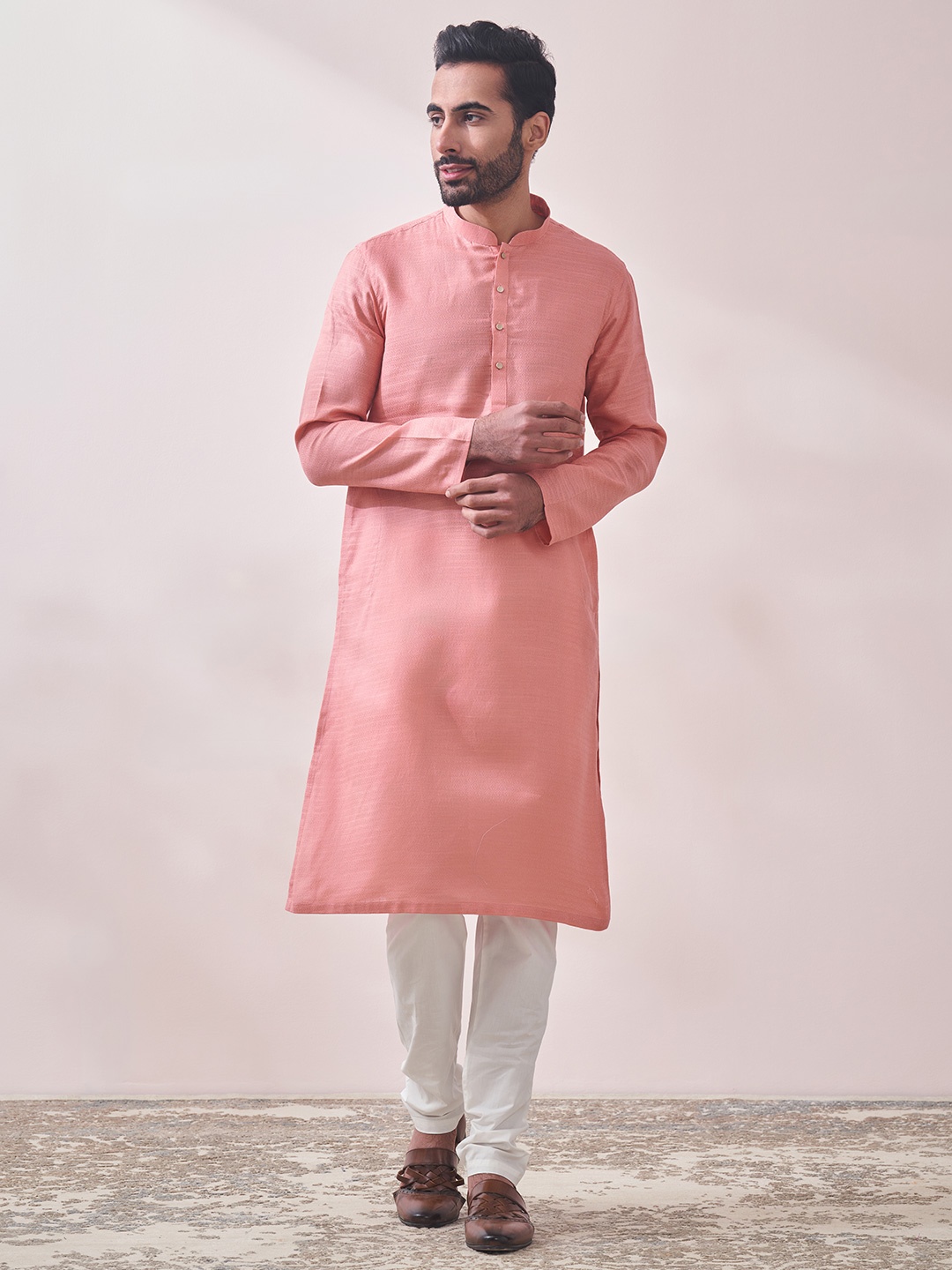 

Manyavar Men Pure Cotton Kurta with Pyjamas, Pink