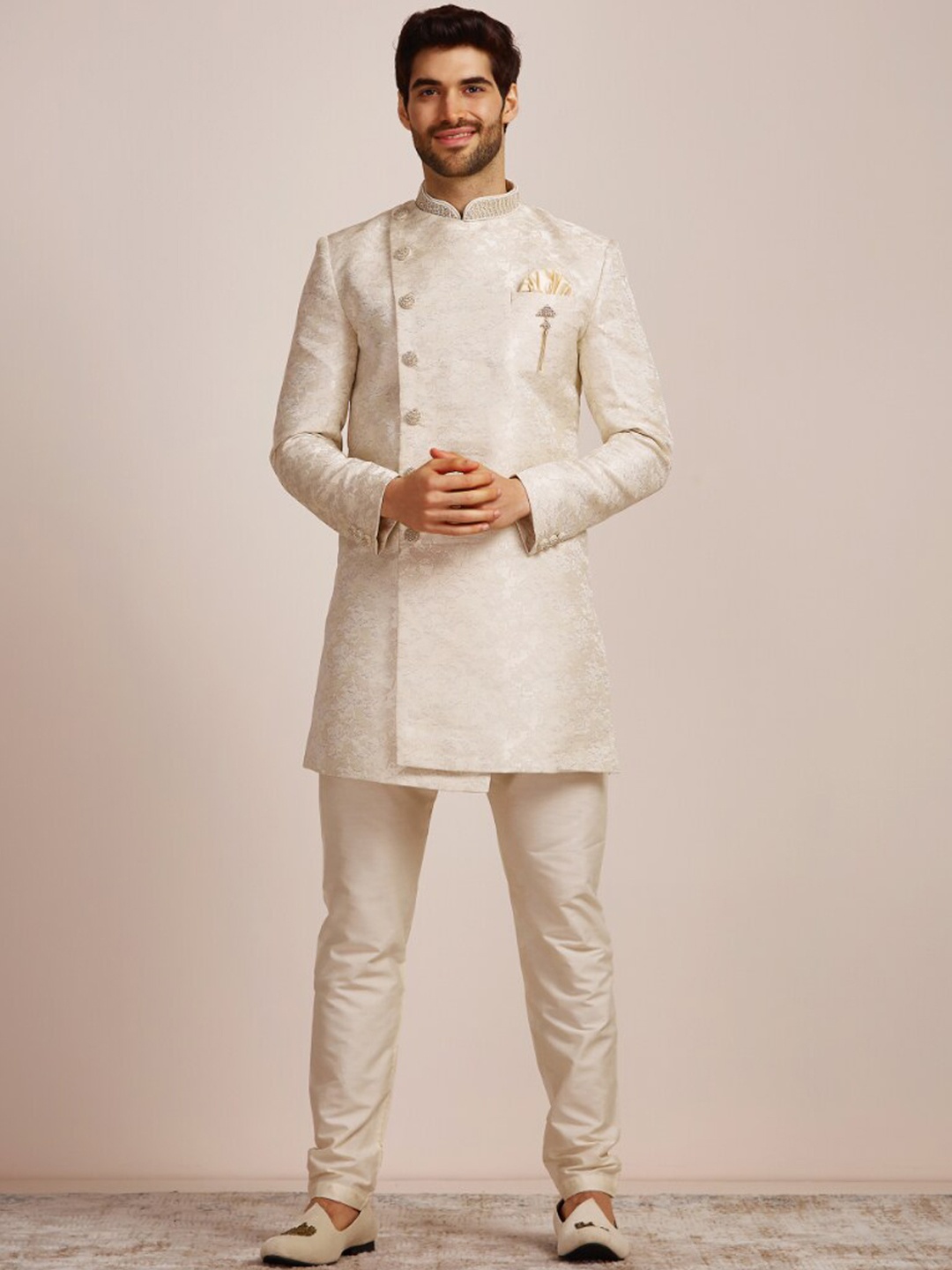 

Manyavar Men Self-Design Brocade Sherwani Set, Beige