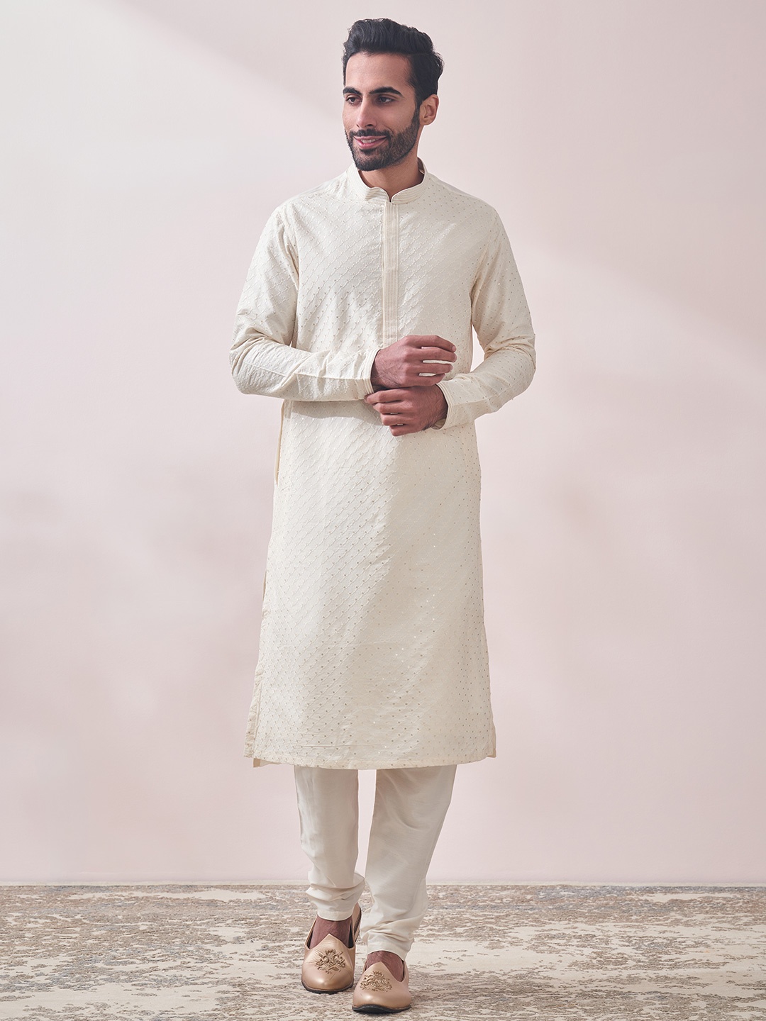

Manyavar Men Embroidered Kurta with Churidar, Cream