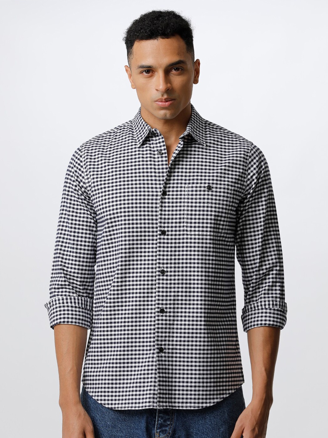 

THE BEAR HOUSE Men Slim Fit Gingham Checked Casual Cotton Shirt, White