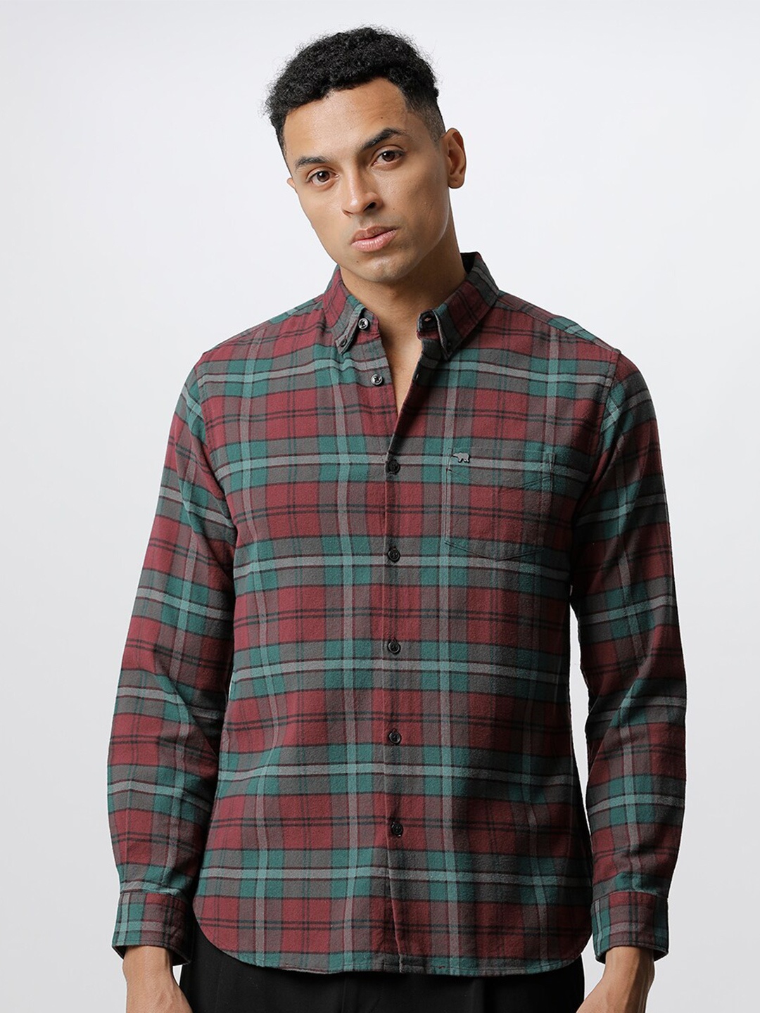 

THE BEAR HOUSE Men Slim Fit Tartan Checked Pure Cotton Casual Shirt, Maroon